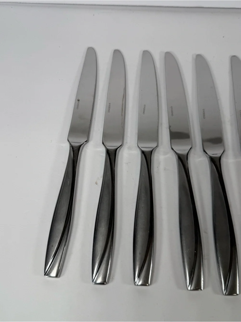 Oneida Camlynn Cleo Stainless Flatware 42 Pcs Lot Frosted/Mirror Finish Serving